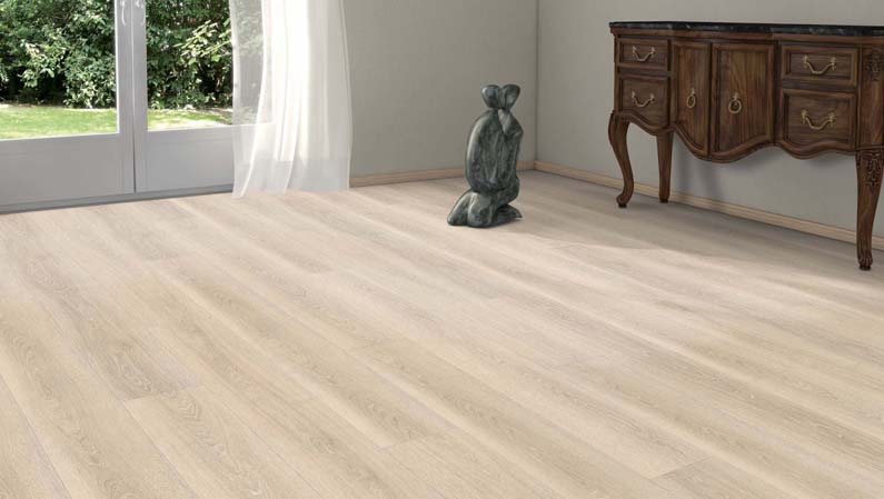 CHENE BLANC CERUSE AUTHENTIQUE GRAN VIA 4V GO-4 (TRITTY100) SOL STRATIFIE - Parkett.fr