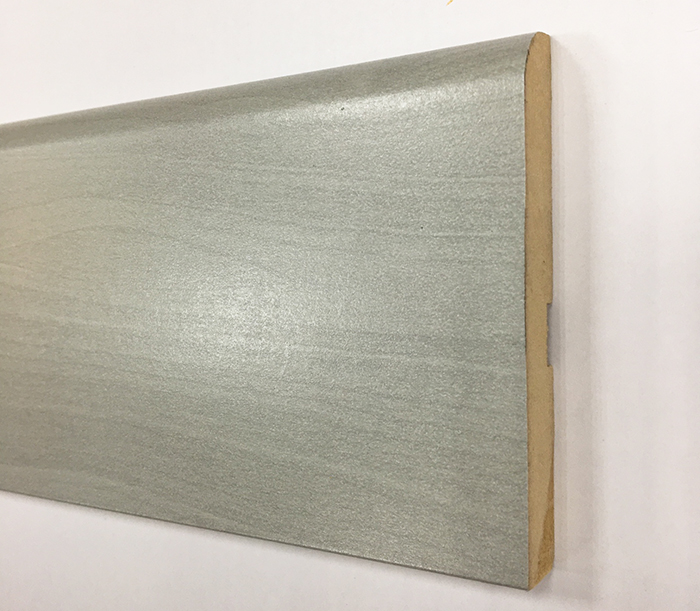 PLINTHE MDF FINITION GRIS 8cm LOT 80x12