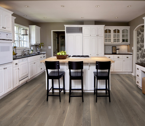 Parquet Flottant Chêne Verni - CHENF3639 - Chene contrecolle verni uv brosse rustique kilimanjaro click 5 190x13.5x1820mm