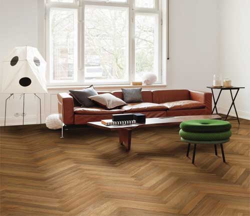 Parquet Flottant Chêne Verni - DABRF38902 - Chene contrecolle baton rompu pr vernis fume dans la masse lisse 70x10mm - gamme decoart - certifié pefc 70%