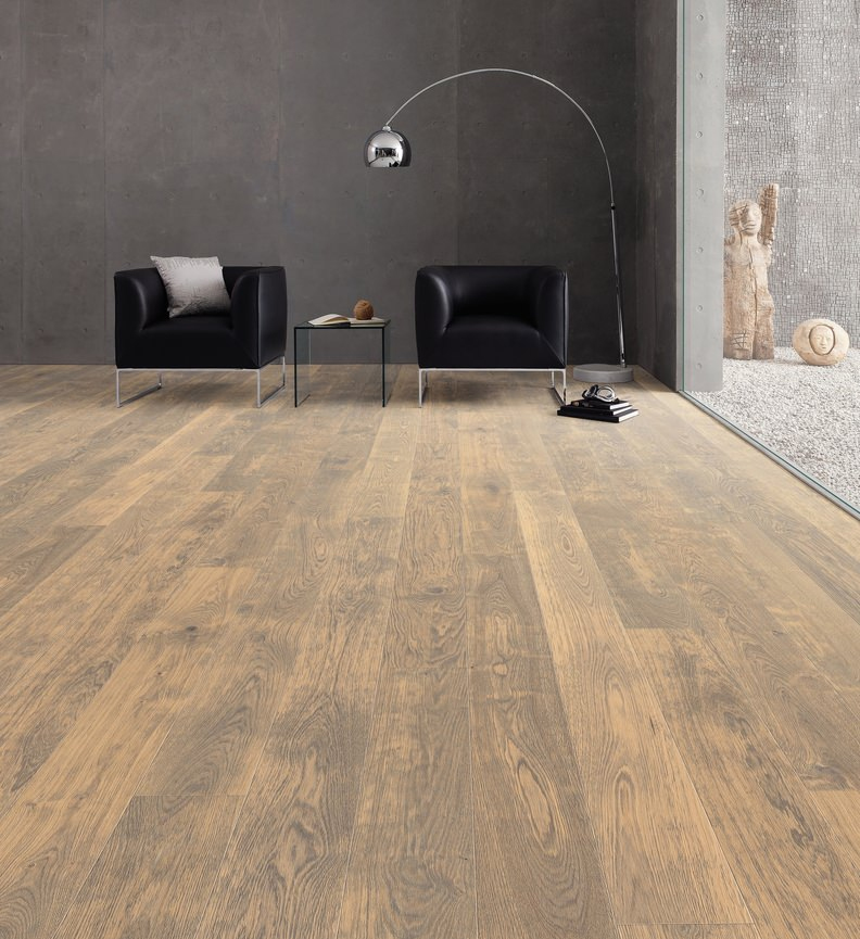 Parquet Flottant Chêne Huilé - HARO8529063 - Contrecolle haro chene blanc barrique selectiv -planche large a l'ancienne-- serie 4000-brosse 4v-oleovera - certifié pefc 70%