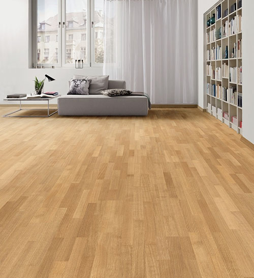 Parquet contrecollé et pièce humide