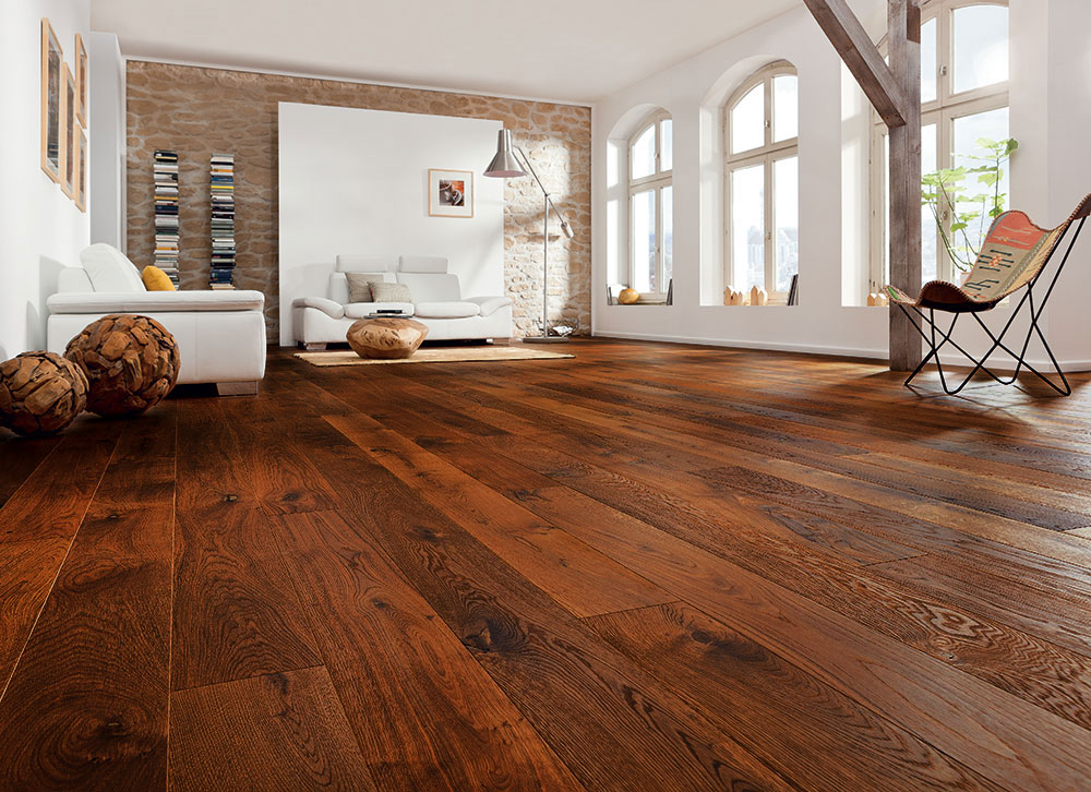 Parquet flottant chêne verni - Ch&ecirc;ne contrecolle rustique verni brosse smoked 190x18x400mm a 1900mm 3mm de couche d'usure - certifi&eacute; fsc 100 %