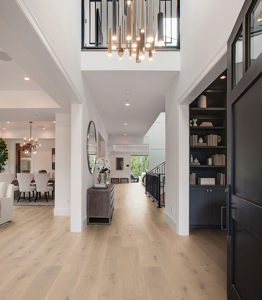 Parquet flottant chêne verni - Ch&ecirc;ne contrecolle rustique verni brosse whitehall 150x14x400mm a 1900mm  4mm de couche d'usure - certifi? fsc 100 % - lot de 2.28m?