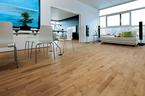 Parquet Flottant Chêne Verni - HARO541917 - Haro parquet 4000 à l'anglaise chêne naturale brossé permadur top connect 3 frises certifié pefc 70%