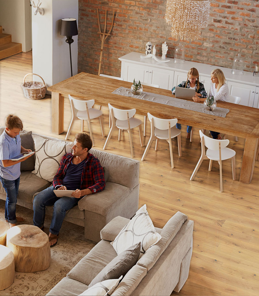 ch�ne contrecolle san marco verni uv brosse rustique 242x15x1150 a 2350mm 4mm de bois noble go2