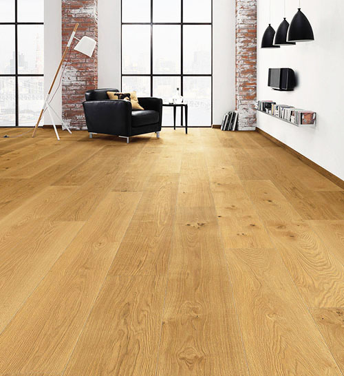 Entretien maison du parquet huilé : petits prix pour de beaux résultats 