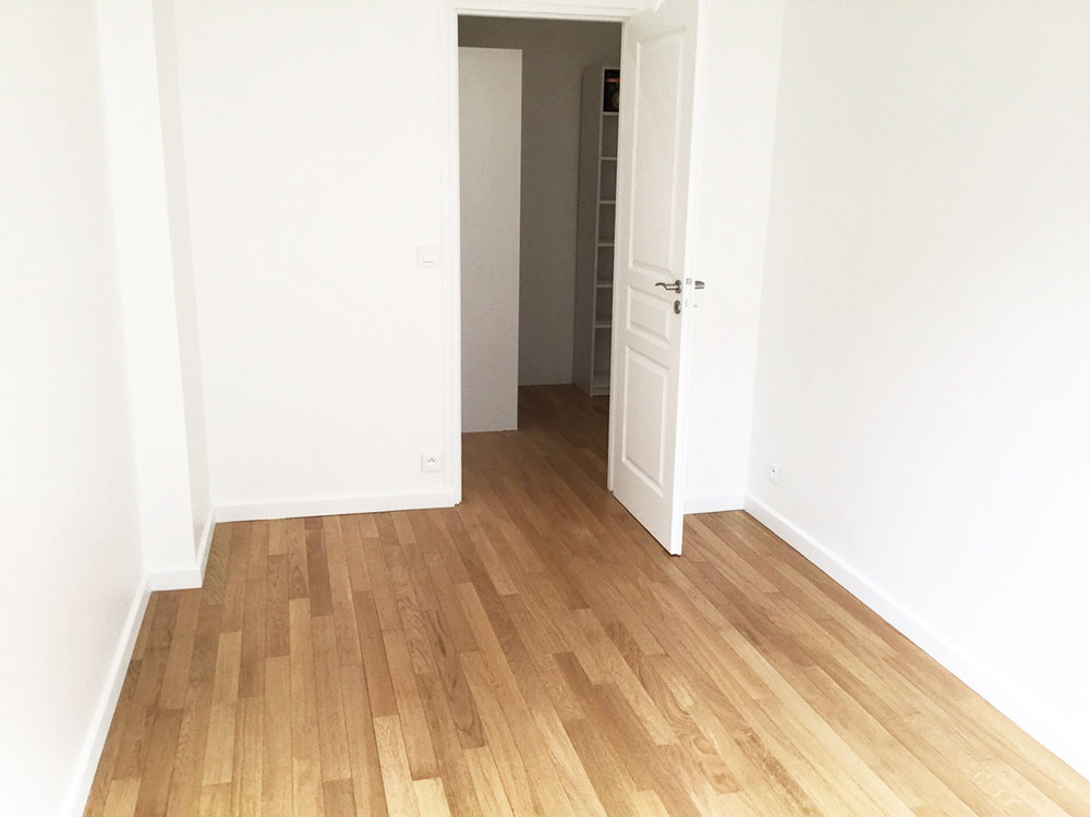 Parquet massif chêne verni - Chene massif verni brosse naturel grade extra  go4 70x14x600mm- certifié fsc 100%  - certifié fsc 100 %