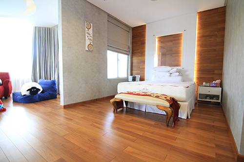 Parquet massif exotique verni - Teck massif verni imperial 90x15 mm