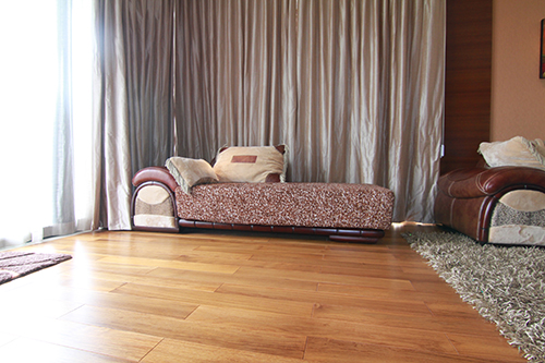 Parquet massif exotique verni - Teck massif verni royal fonce 120x15 mm