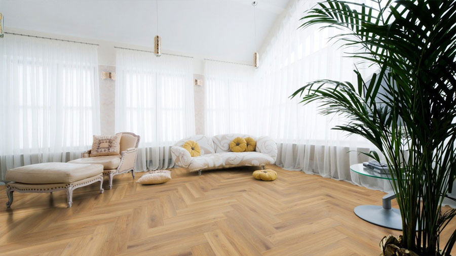 PARQUET SOL STRATIFIE DECOART BATON ROMPU CHENE PISA - GAMME VIEUX PARIS - 665mm x 133mm x 8mm - Certifi&eacute; PEFC 70%