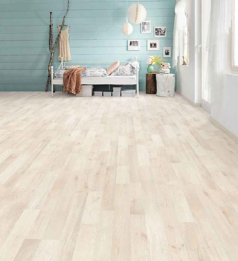 Parquet stratifié Chêne artico blanc authentique 2 frises haro tritty