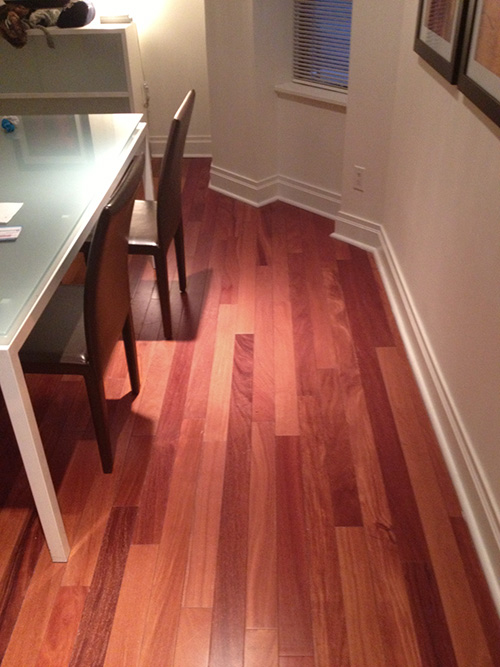 Parquet massif exotique verni - Bitis massif select exclusif verni uv 120mm x 15mm g0-4 - 2ème choix (différentiel de largeur)

