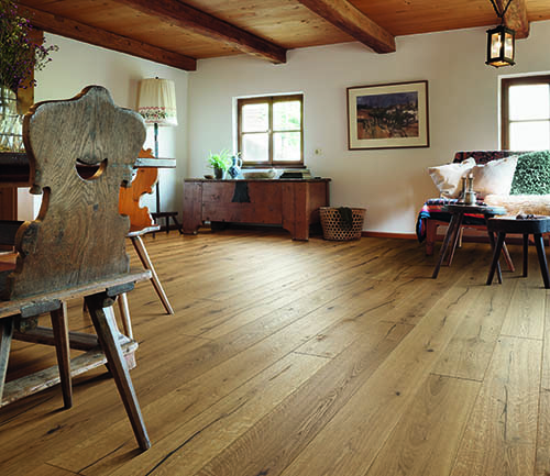 Parquet massif chêne verni - Chêne massif authentique huilé naturel 180x20mm   l500 lot fin de serie 19.80m²
