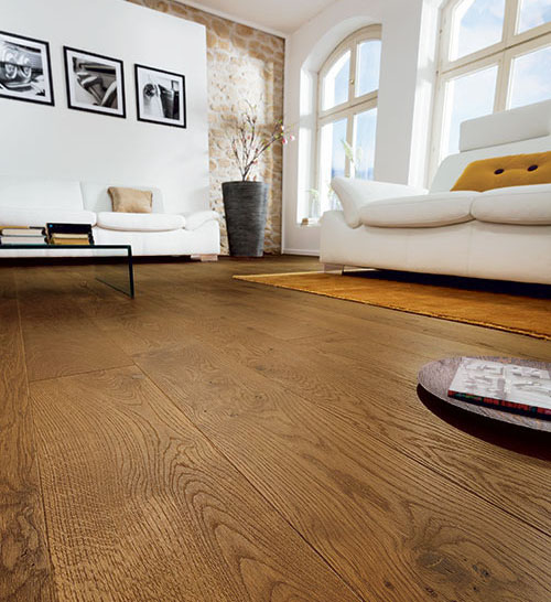 Parquet massif chêne verni - Lausanne - chêne massif antic brown brossé 180x20mm certifié fsc 100 %
