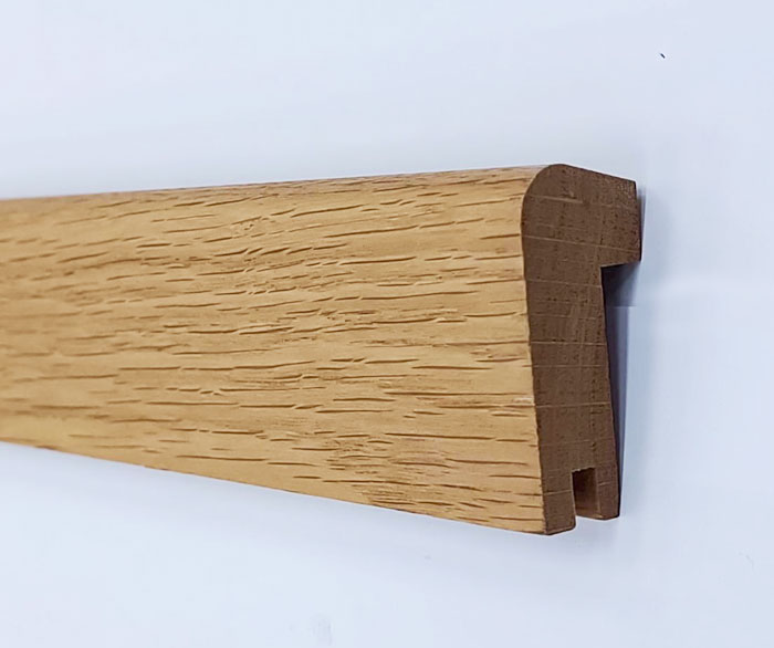 Barres de seuil alu recouvert - Nez de marche ch&ecirc;ne massif finition village verni 50x22x14 2ml ( pour parquet 14/15mm)