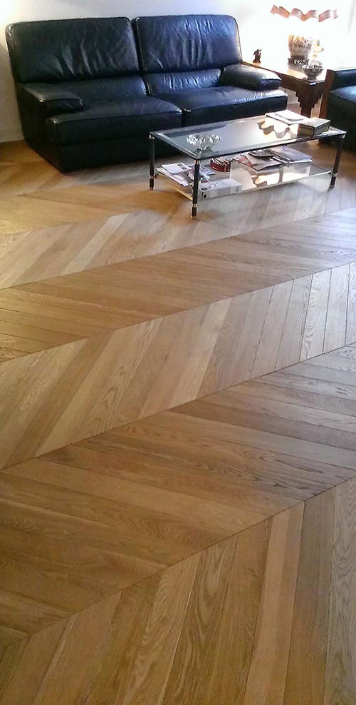 Parquet massif chêne verni - Point de hongrie 45° chêne massif campagne verni mat 90x14x l500mm go 4 - certifié pefc 100%
