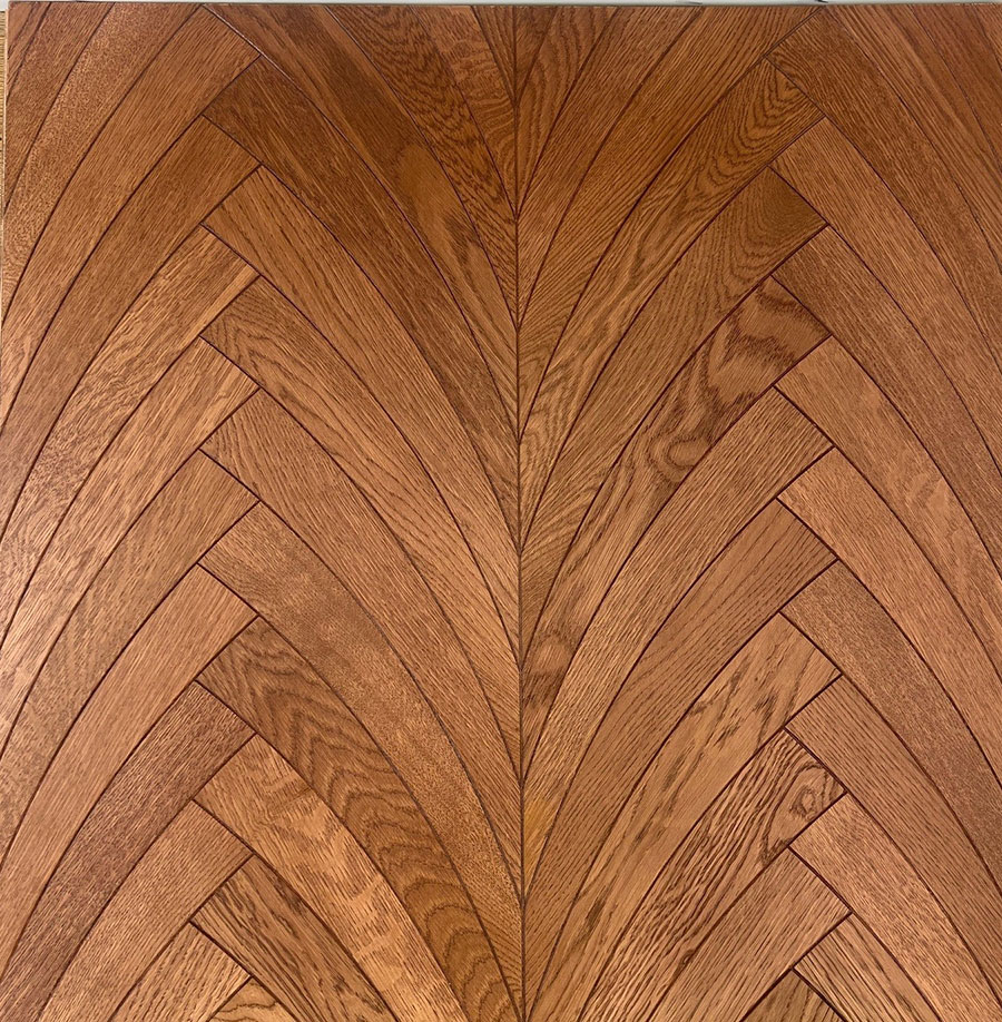 Parquet contrecollé chêne verni - Point de hongrie contrecollé courbé verni brossé pr bis cathedrale spirit 430x70/0,5x15x - 4mm de couche d'usure - certifié fsc 100 %