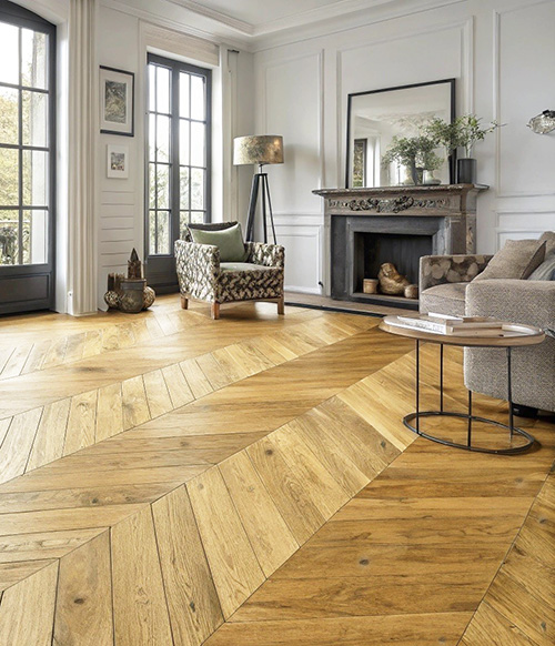 Parquet flottant chêne verni - Point de hongrie contrecollé verni brossé rustique heritage royal 92x15x520mm - 4mm de couche d'usure - certifié fsc 100 %